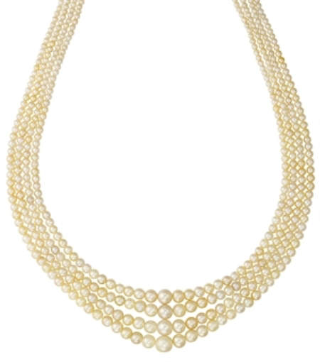 4 row natural pearl necklace sold at Christie's auction in Dubai in April 2008