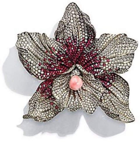 The US$351,000 Chopard's Diamond, Spinel and Conch Pearl Brooch 