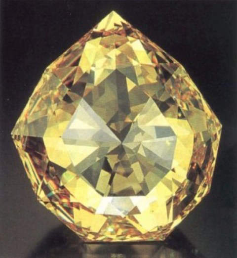 Cubic Zirconium replica of the Florentine Diamond 