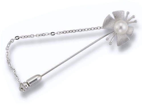 Cultured Pearl Butterfly Jabot-Pin 