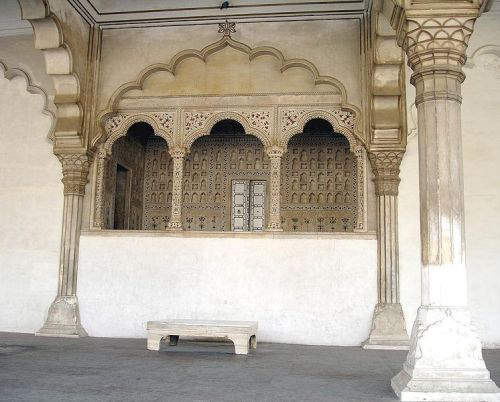 Place reserved for the Peacock Throne in the Diwan-i-am at the Agra Fort 