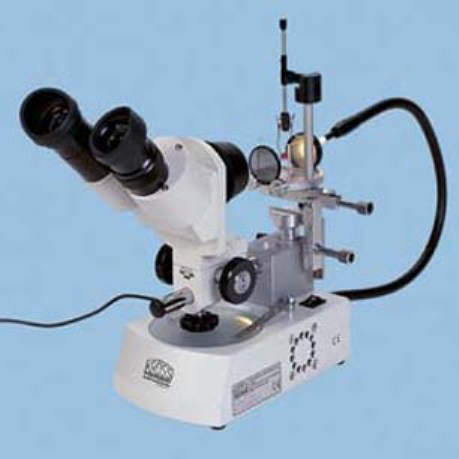 Kruss Optronic Diamond and Gemstone Microscope with inbuilt fiber optic light source. This microscope can be used for gemstone analysis with immersion technique. 