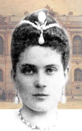 Princess Zinaida Yusupov wearing the La Pelegrina Pearl as a head ornament surmounted by the La Regente