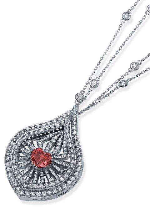 Tear-drop pendant with Lady Leilani Diamond as Centerpiece 