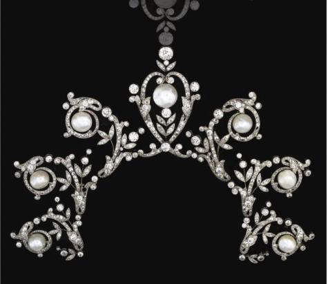 Natural Pearl and Diamond Necklace/ Tiara belonging to an Unidentified European Nobel Family