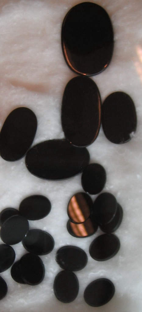 Black onyx Gemstones Photos/Images/Gallery