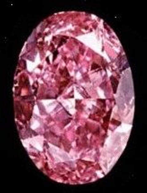 8.9-carat, oval-shaped Pink Muse Diamond 