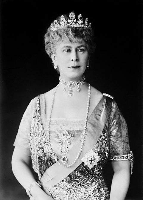 Formal portrait of Queen Mary, Queen Consort of King George V, King of the United Kingdom, the British Dominions and Emperor of India 