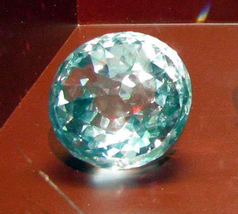 Replica of the long-lost, Mughal-cut, Great Mogul Diamond created from the drawings and descriptions of the diamond by Tavernier 