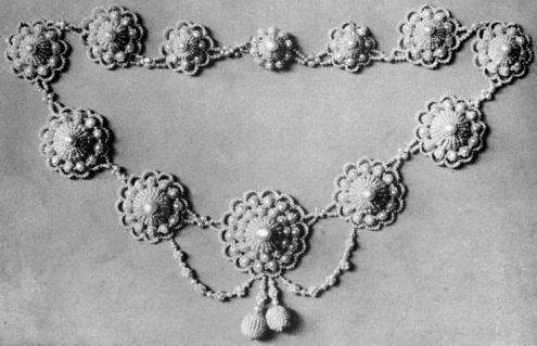 Seed Pearl Necklace Designed in the U.S in the 19th Century