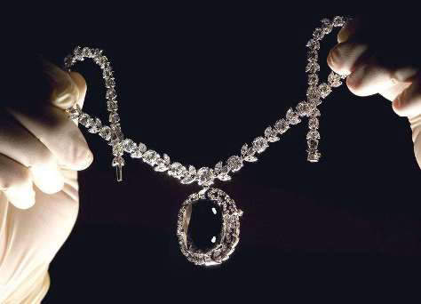 The notorious Black Orlov necklace, that was expected to be worn by Felicity Huffman at the Academy Awards 2006 