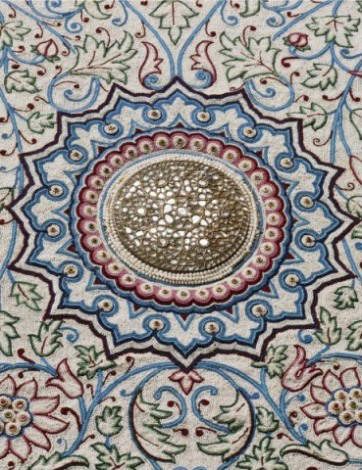 One of the central rosettes of the pearl carpet of Baroda 