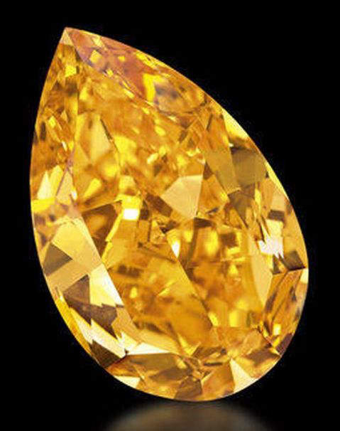 Another view of the 14.82-carat fancy vivid orange diamond 