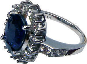 Cluster ring with Ceylon(Sri Lanka)blue sapphire and diamonds set in white gold